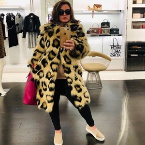 Meet your Posher, Jules